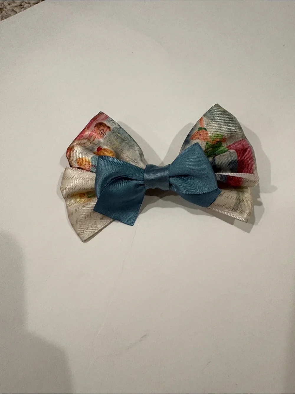 Hot Topic Disney Peter Pan Hair Bow